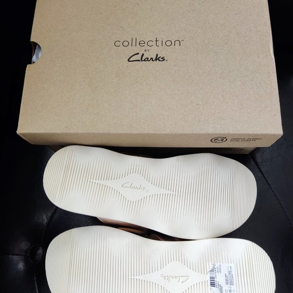 Clarks Women Size 6.5 Leather Sandals, BNIB - Picture 5 of 5